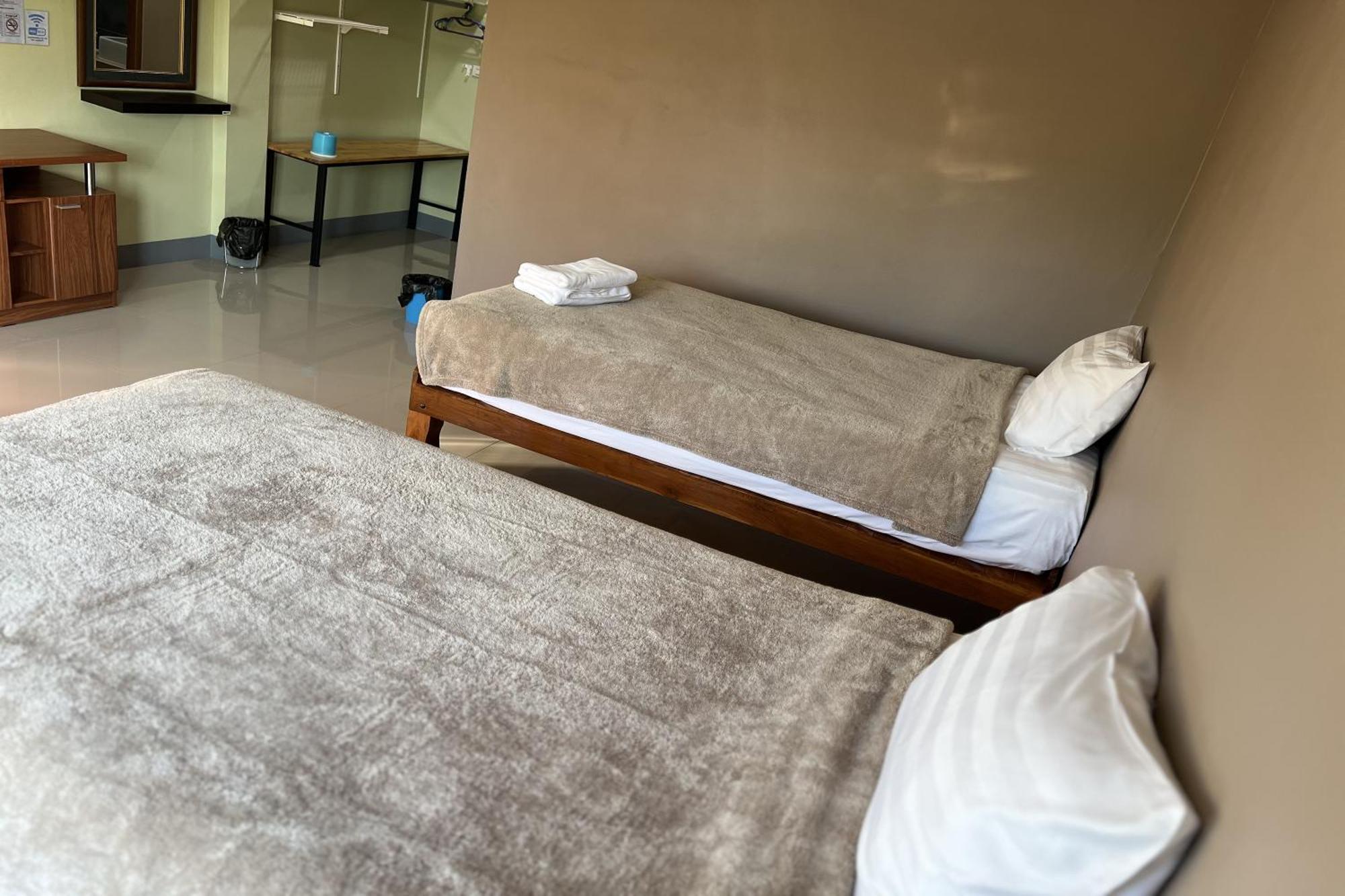 V Tharm Hotel Ούντον Τάνι Εξωτερικό φωτογραφία