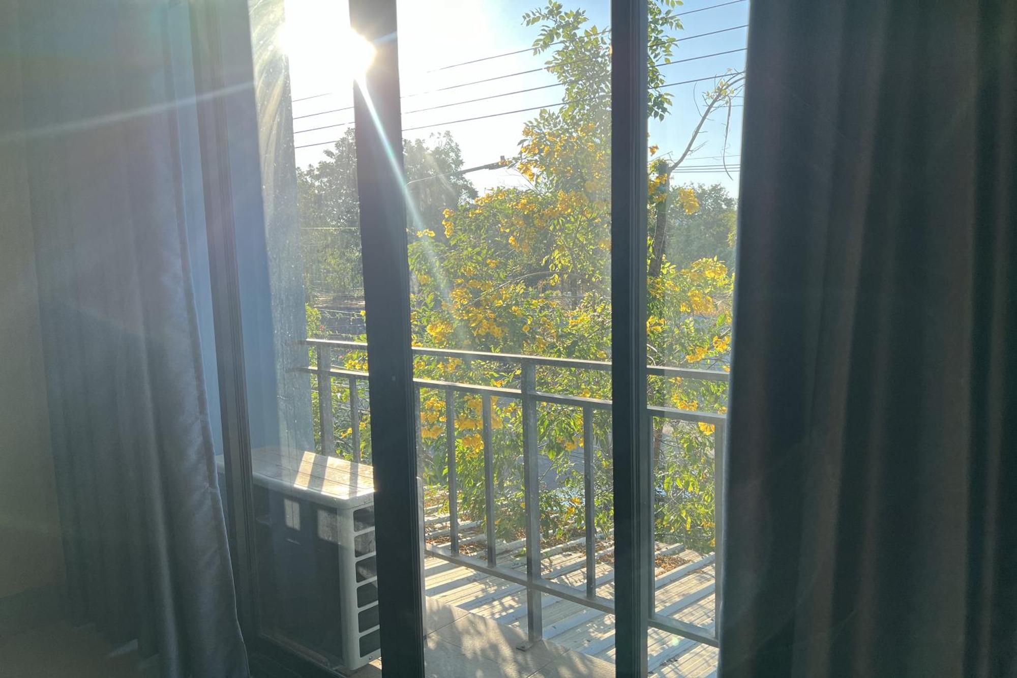 V Tharm Hotel Ούντον Τάνι Εξωτερικό φωτογραφία