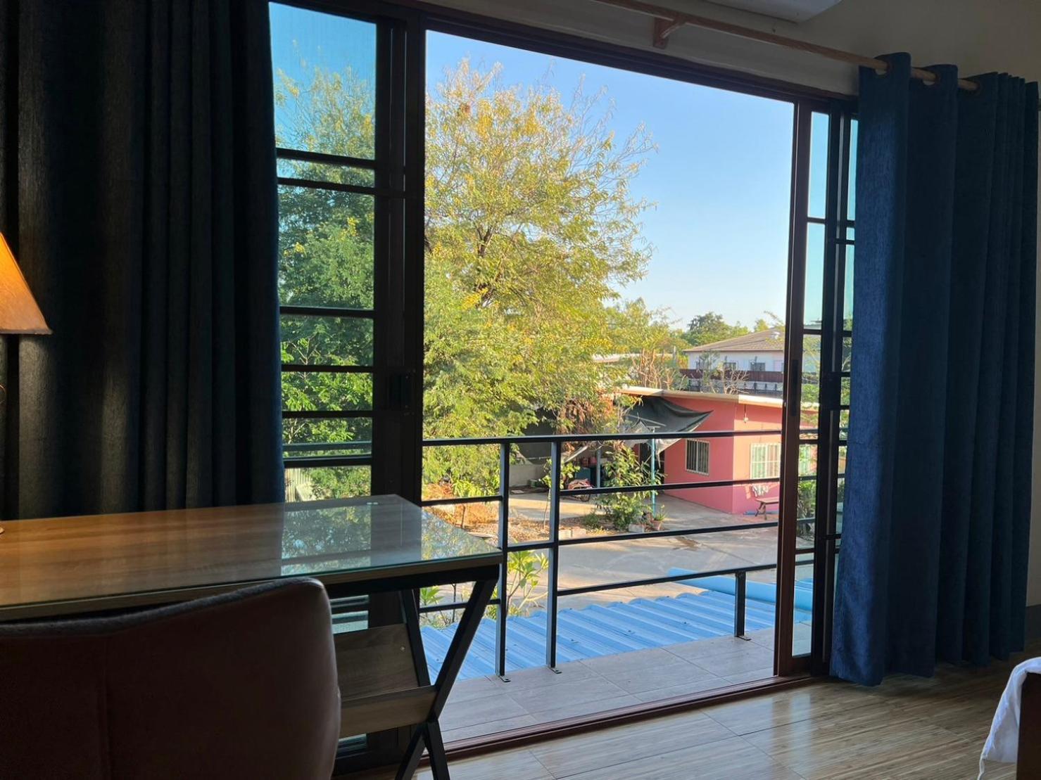 V Tharm Hotel Ούντον Τάνι Εξωτερικό φωτογραφία